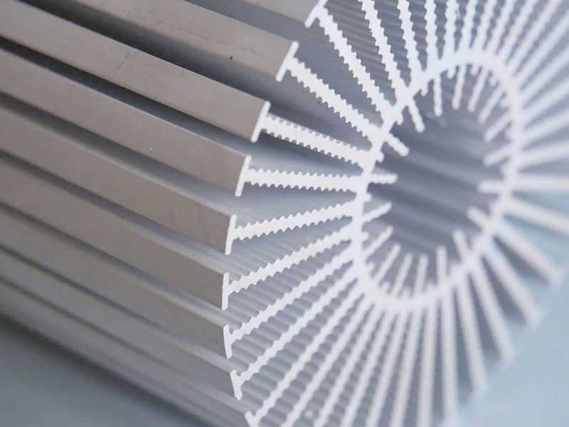 型材散热器
